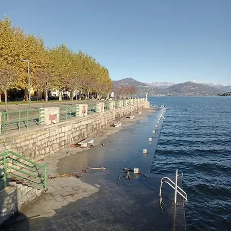 Da Stefano E Sofia! Lago Maggiore *